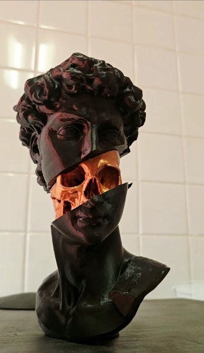 Busto de David c/caveira