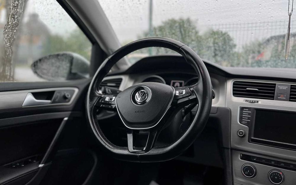 Volkswagen Golf 2015