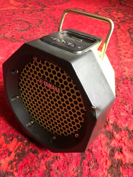 Бумбокс, док-станция iPod Yamaha PDX-11