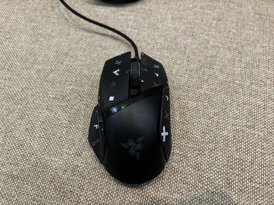 Мишка Razer Basilisk v3