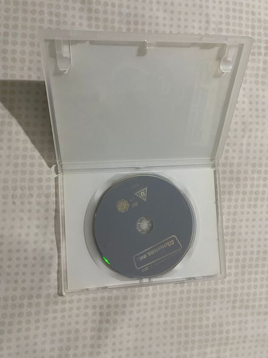 Dvd Monstros E Companhia usado apenas algumas vezes