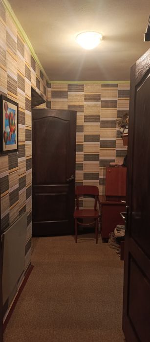 Продається частина будинку, як одно кімнатна квартира.