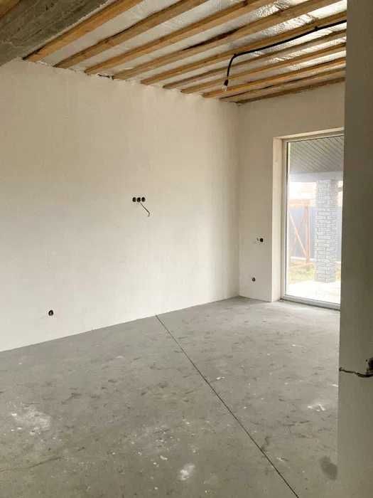 Продам Будинок з терасою та чистовим ремонтом, 10 соток, Власник