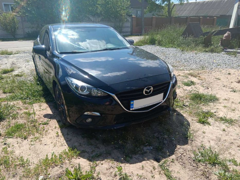 Mazda 3 2016 (1.5, бензин, автомат)