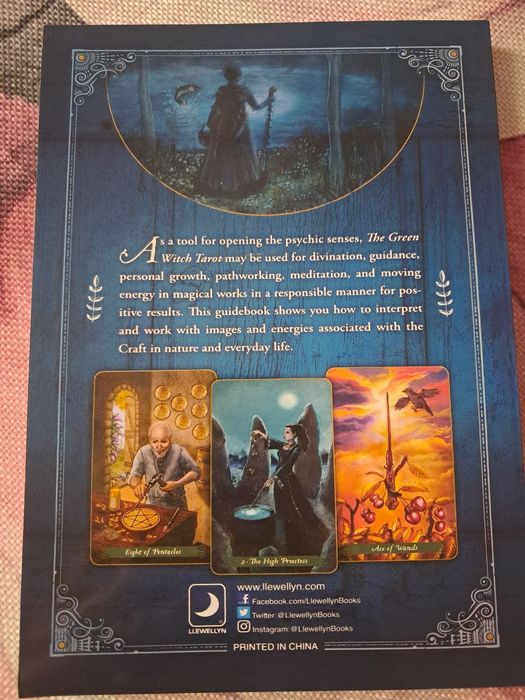 Книга до таро зеленої відьми.