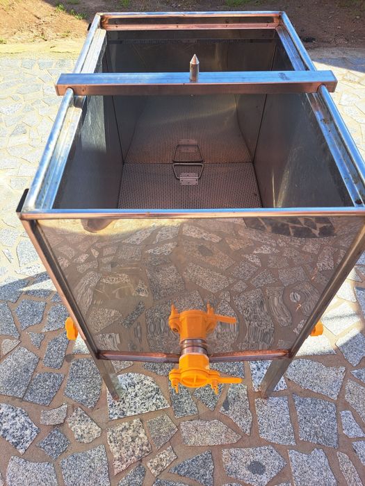 Tina de desopercular, apicultura, inox