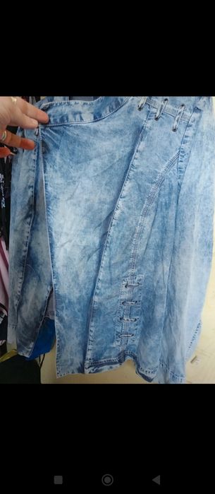 Cienka narzutka jeans