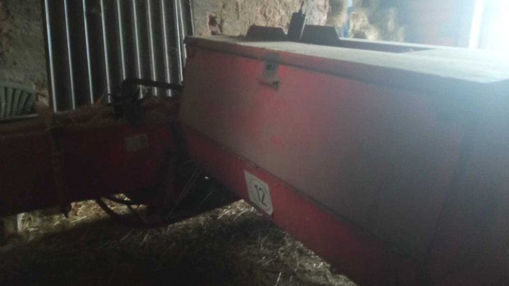 Sprzedam prasę kostkującą Z224