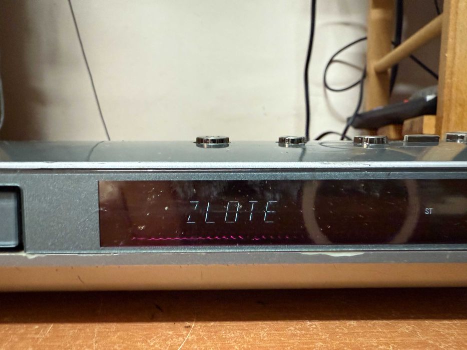 Odtwarzacz CD/DVD Amplituner Yamaha DVR-S300