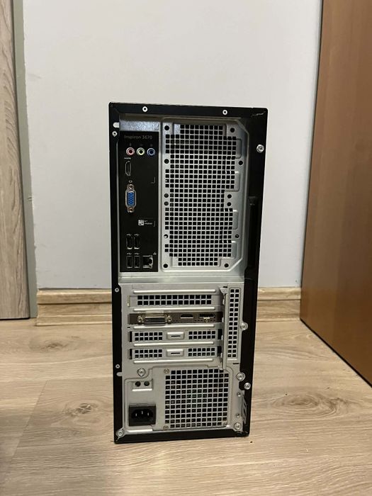 Komputer stacjonarny z i5-8400, GTX 1050, windows 11