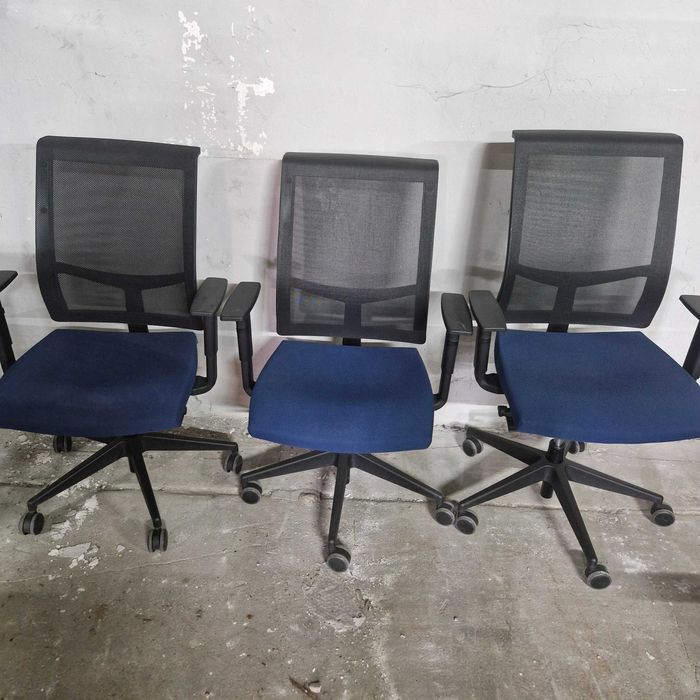 PROFESIONALNE Krzesła obrotowe w b.d. stanie tech. Eva II NARBUTAS: