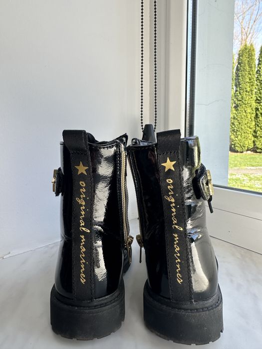 Продам дитячі ботинки Marines