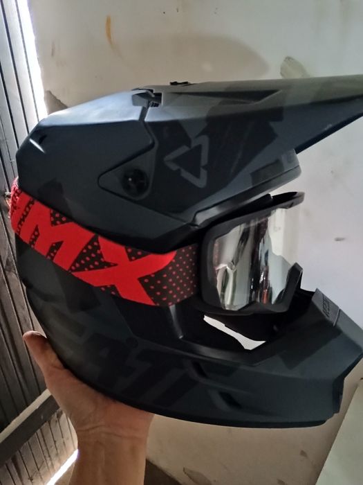 Kask LEATT rozmiar L Moto 3.5 360' Turbine