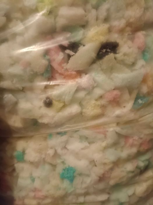 Pianka tapicerska - ścinki, do wypełnienia