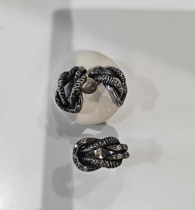 Conjunto anel e brincos em prata