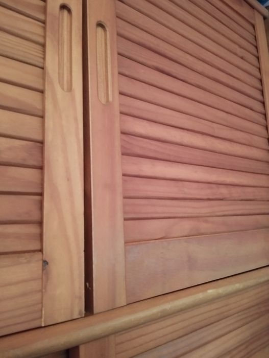 Promoção -Roupeiro  em madeira Ikea