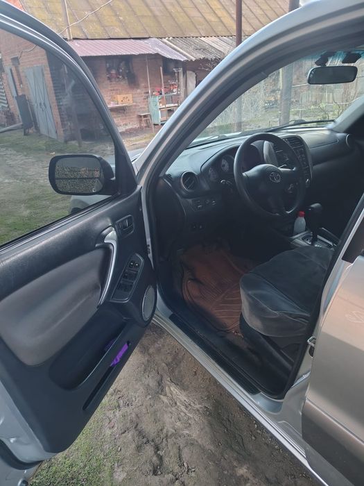 Toyota RAF 4 продам