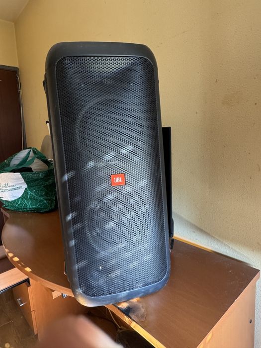 JBL PartyBox 200