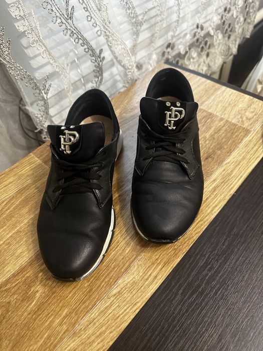 Кроссовки, туфли, кеды