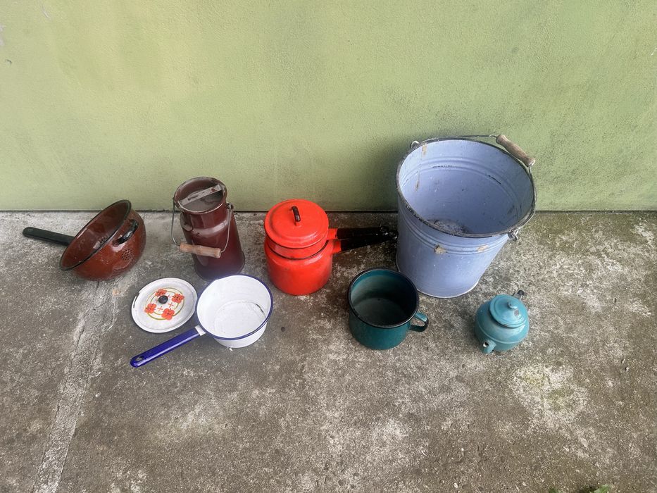 Naczynia emaliowane kanka imbryk czajnik sito PRL