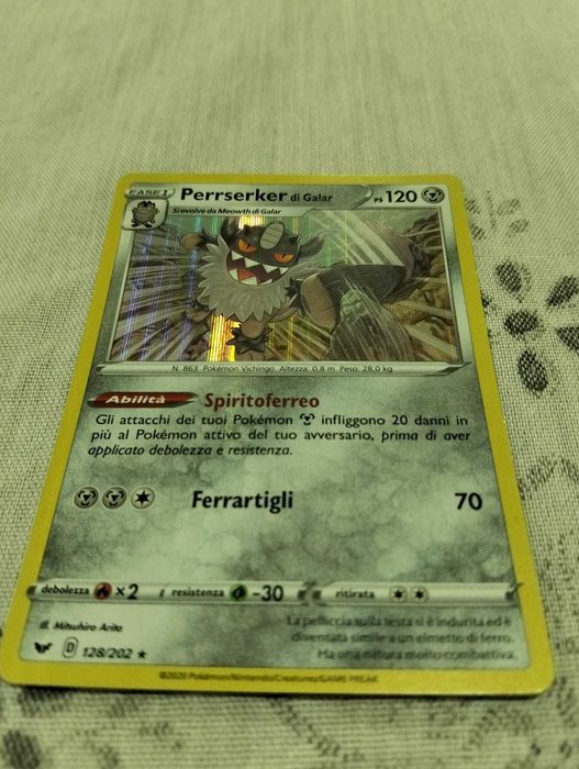 Vendo ou troco cartas da coleção Sword & Shield SSH