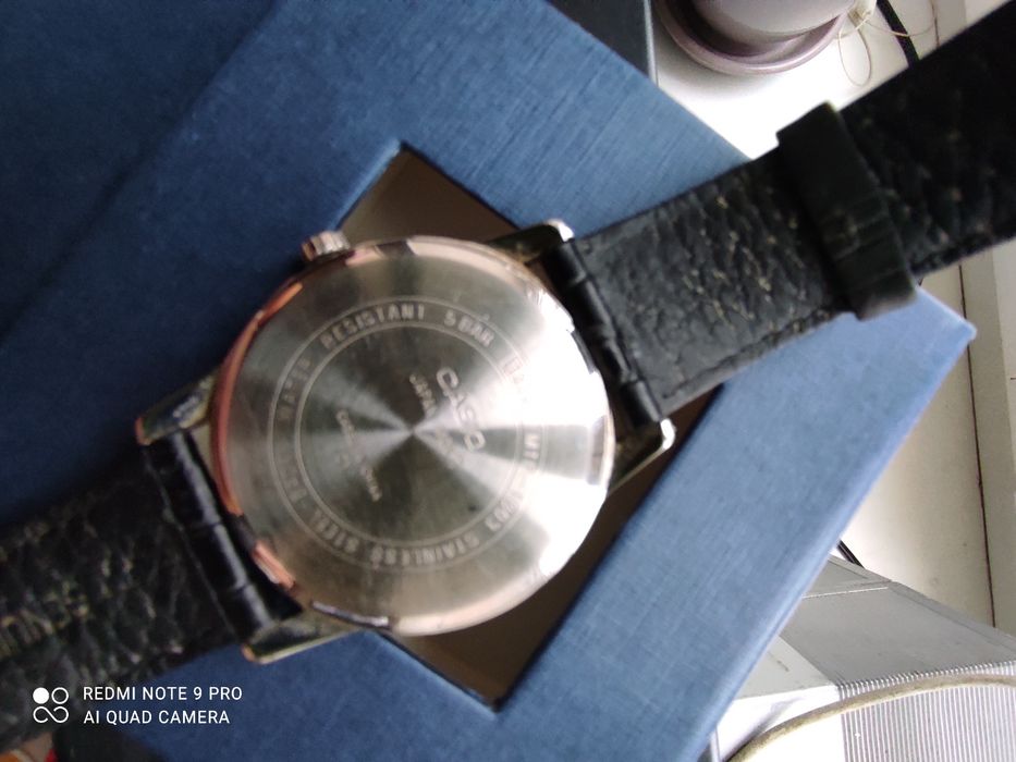 Часы мужские Kasio в продаже.