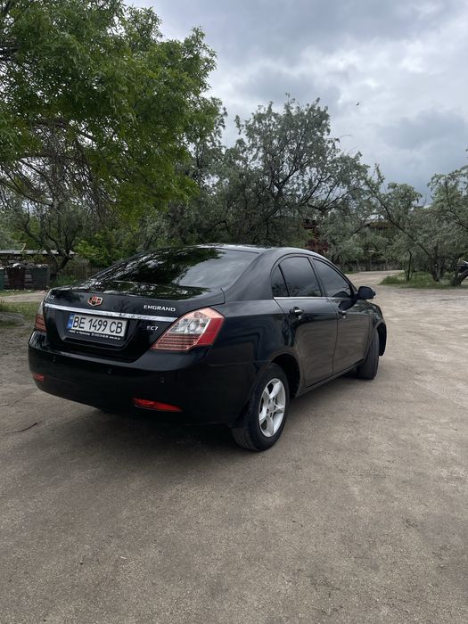 Geely Emgrand EC7 2013