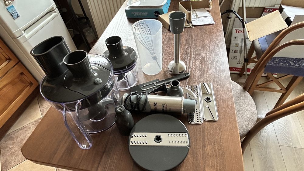 Blender TEFAL  Quickchef+HB67G830 z szatkownicą moc 1000 W. Nowy