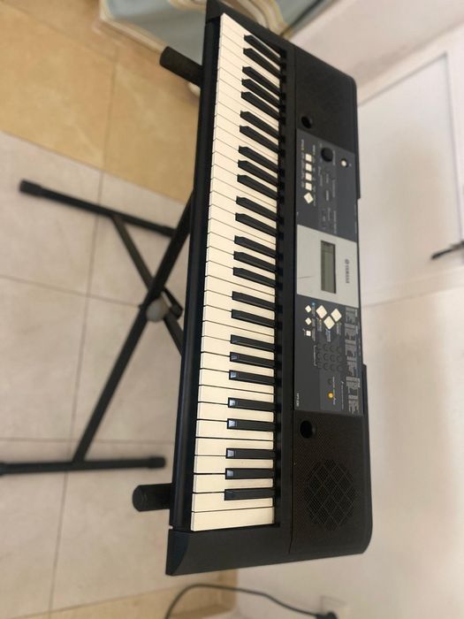 Piano Yamaha em ótimo estado