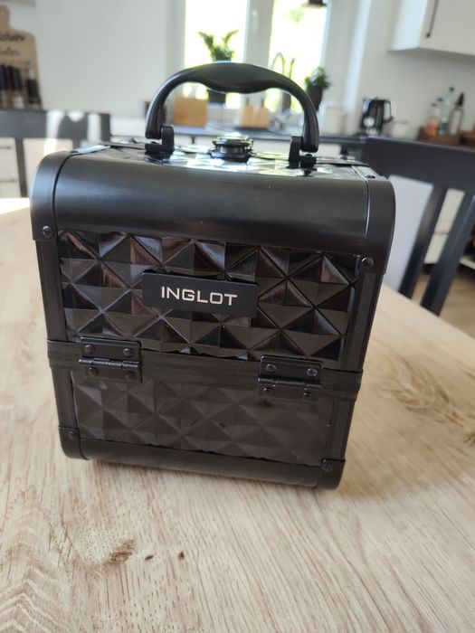 Kuferek kosmetyczy Inglot black diamond mini