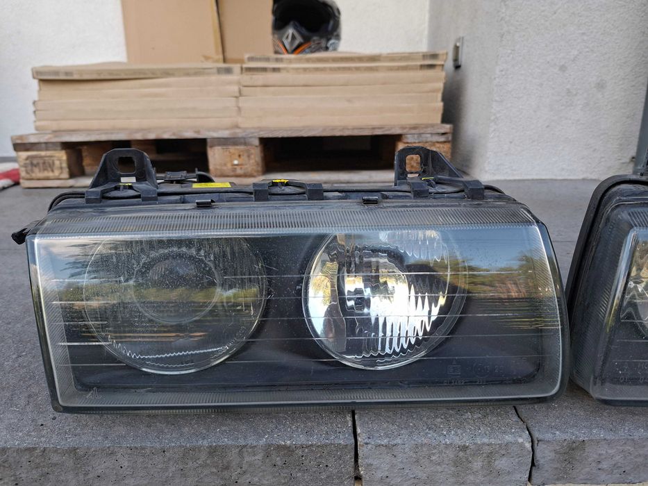 Reflektory lampy soczewkowe BOSCH do BMW e36 sedan touring coupe i cabrio PARA