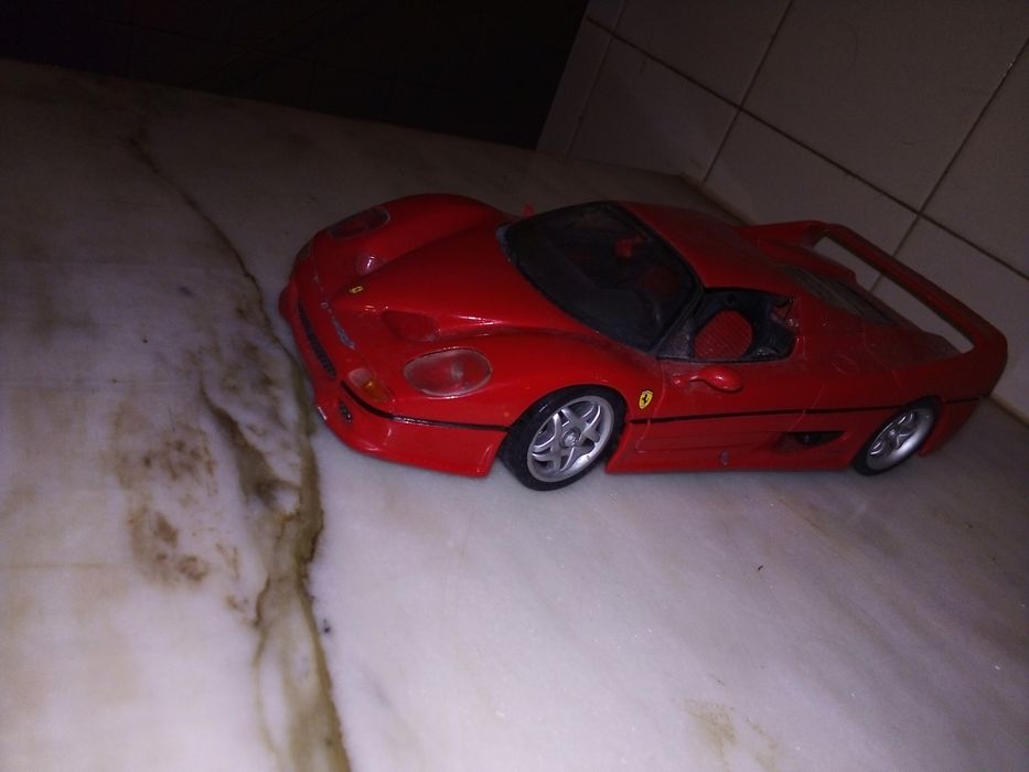 Ferrari F50 1 Escala 1:18