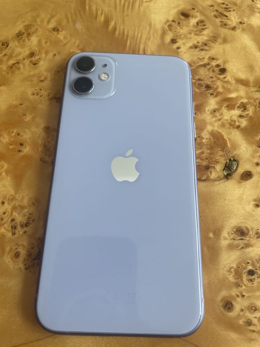 Iphone 11 fioletowy bez blokady SIM 64GB