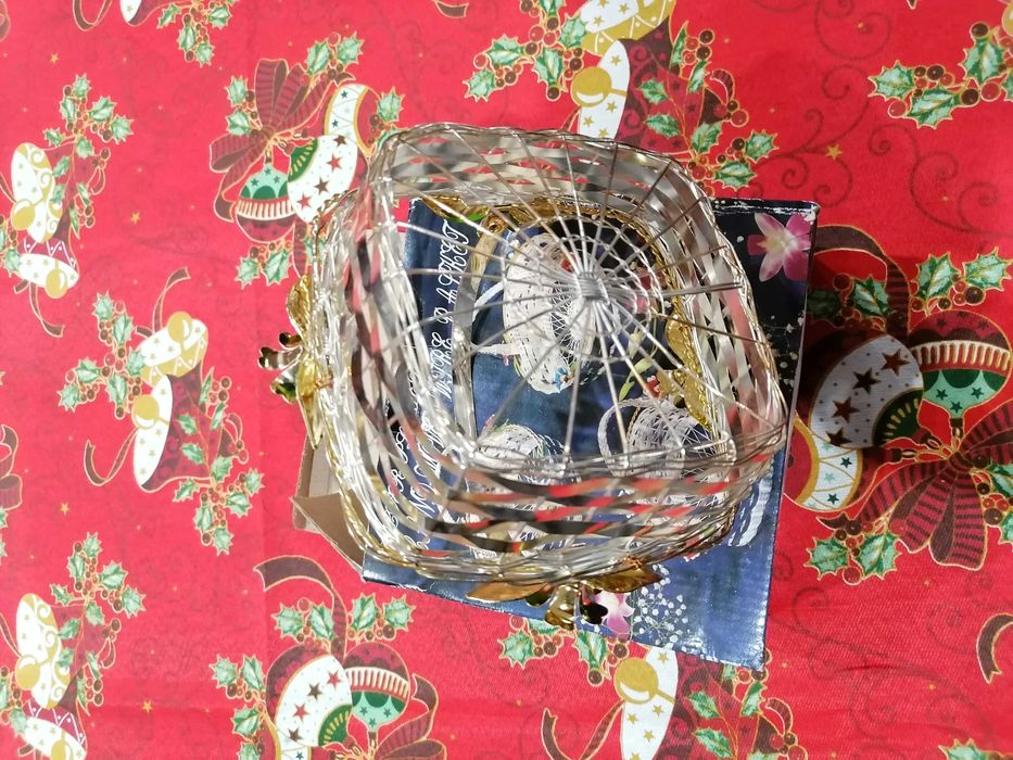 Cesta decorativa em metal422976647050055684