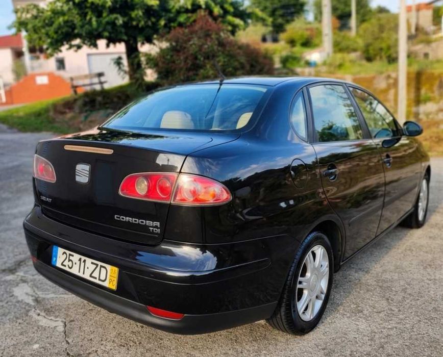 SEAT Córdoba 1.4 TDI • Gasóleo • 2.300€