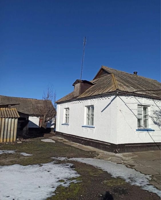 Продаж будинку с. Чупира