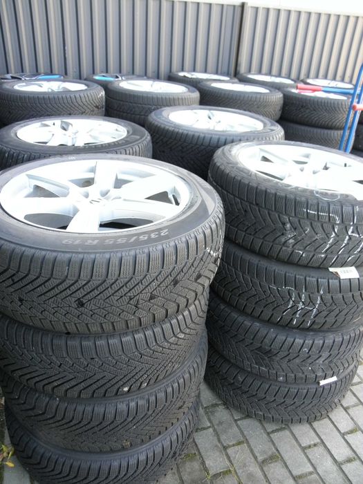 Koła zimowe 18 VOLVO XC60 235/60R18 Pirelli Scorpion Winter 5x108
