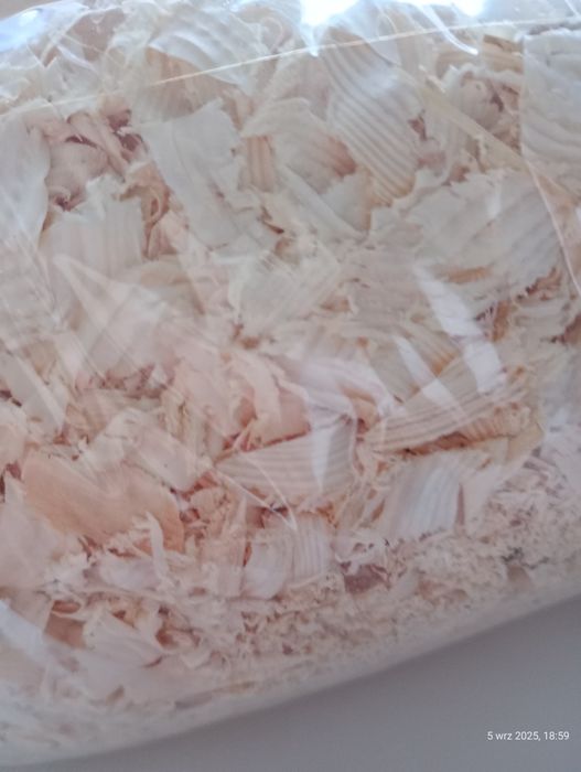 Trociny dla gryzoni Futrzasty Kęs 700g