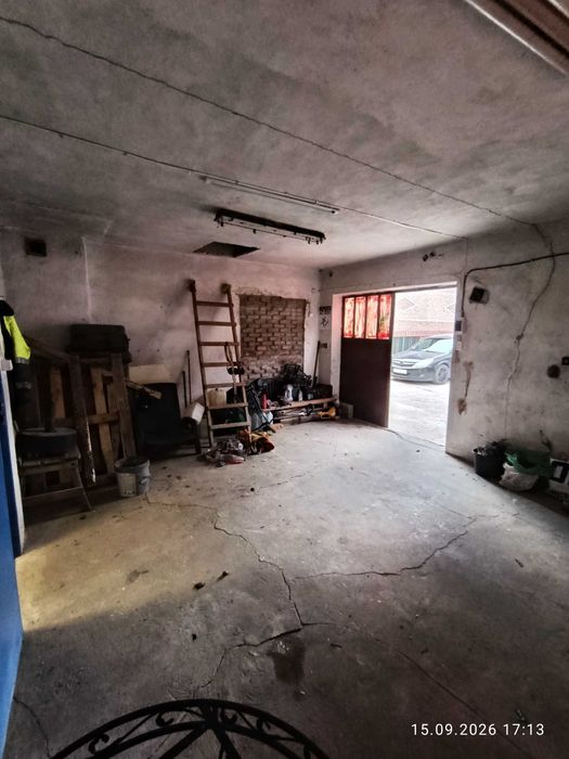 Do wynajęcia  garaż 35m2   600 zł