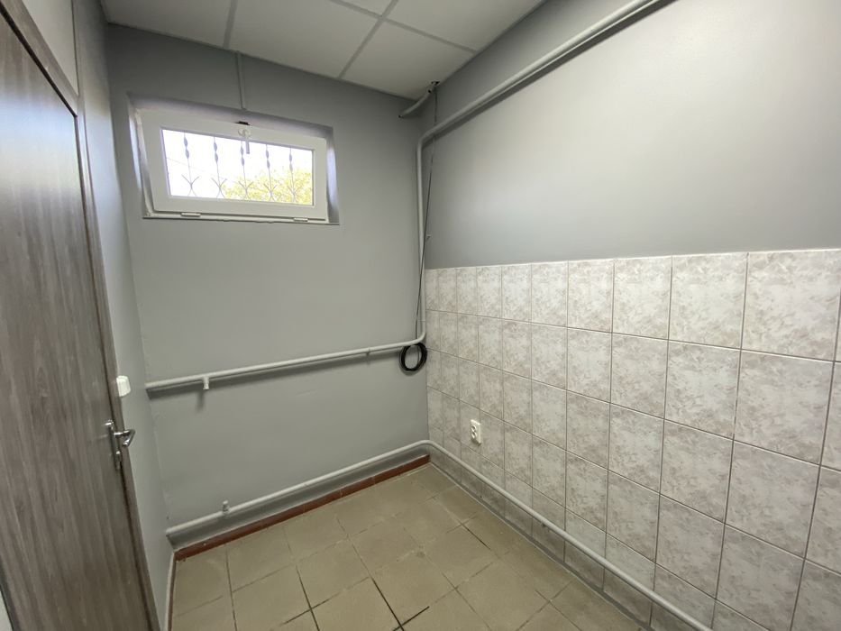 Комерційне приміщення, магазин 77 квадратів Ковель Оренда продаж