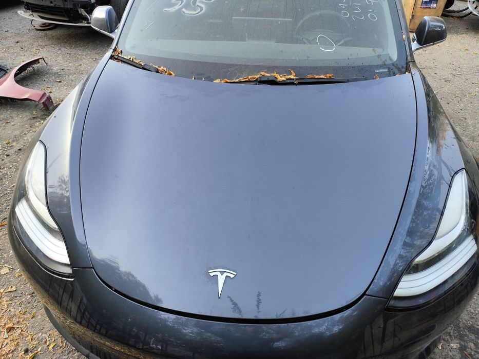Капот в колір ідеал Tesla model 3 Y S
