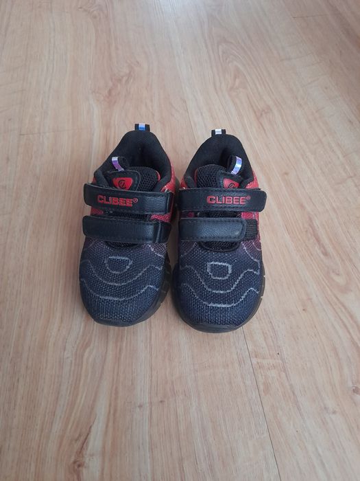 Buty dla chłopca 23