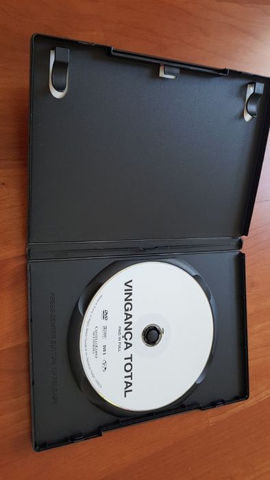 DVD "Vingança Total"