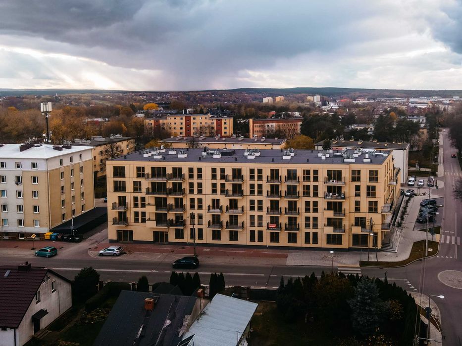 Starachowice centrum, Mieszkanie M2 z tarasem, Stan deweloperski, Nowy budynek