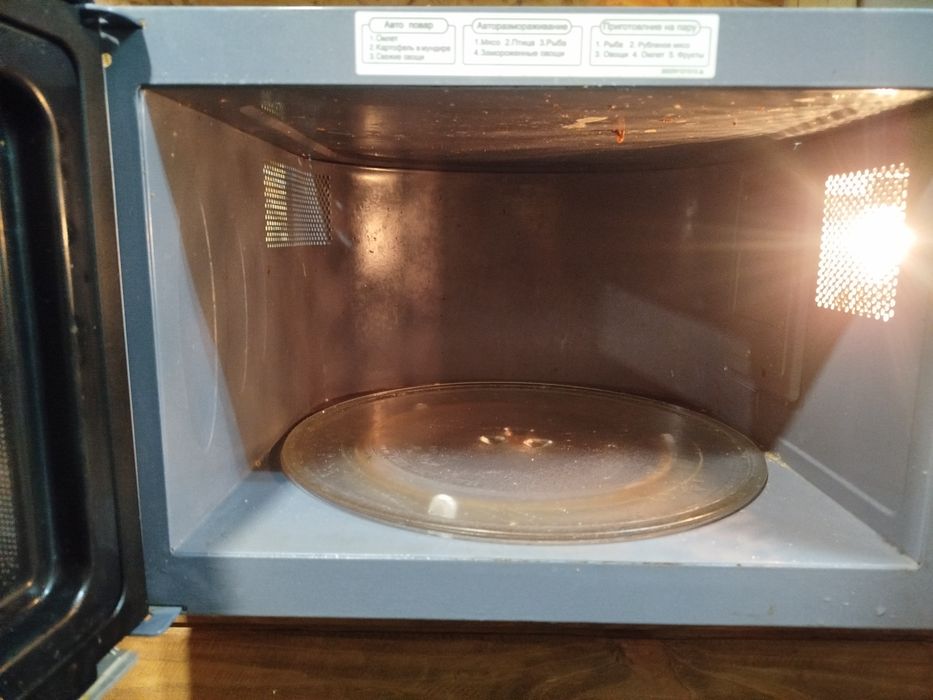 Микроволновка LG