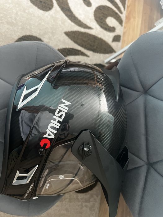 Шолом Nishua Enduro Carbon