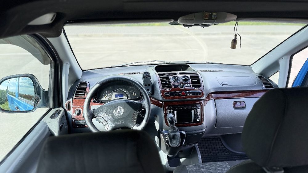 Сімейний автомобіль