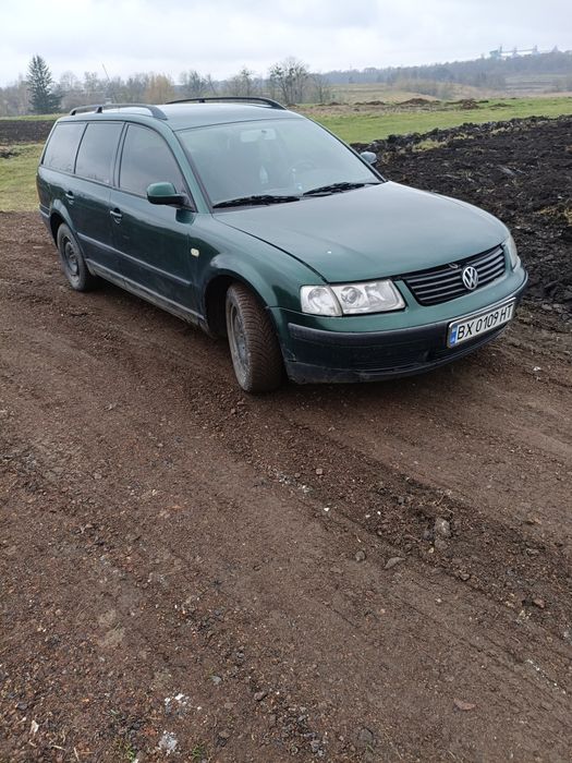 Продам автомобіль Volkswagen Passat B5