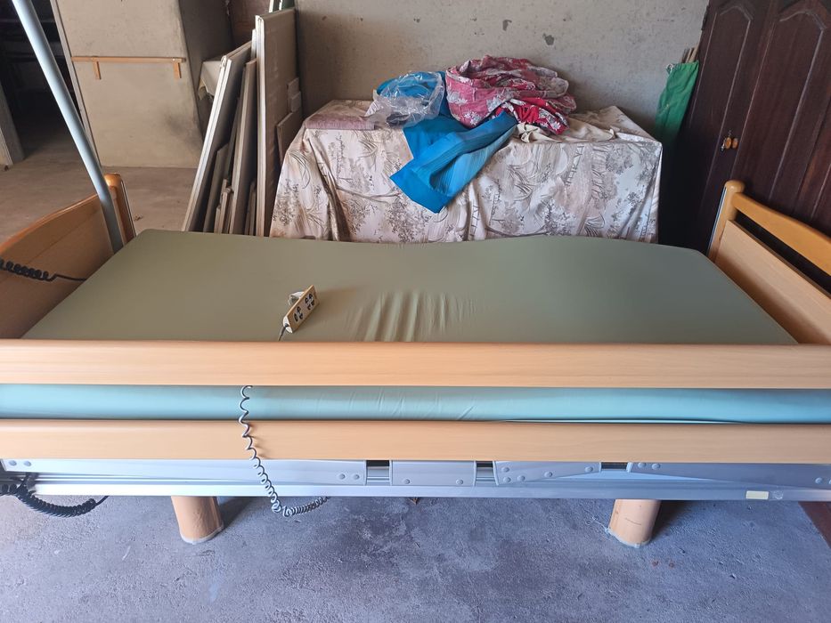 Cama hospitalar elétrica