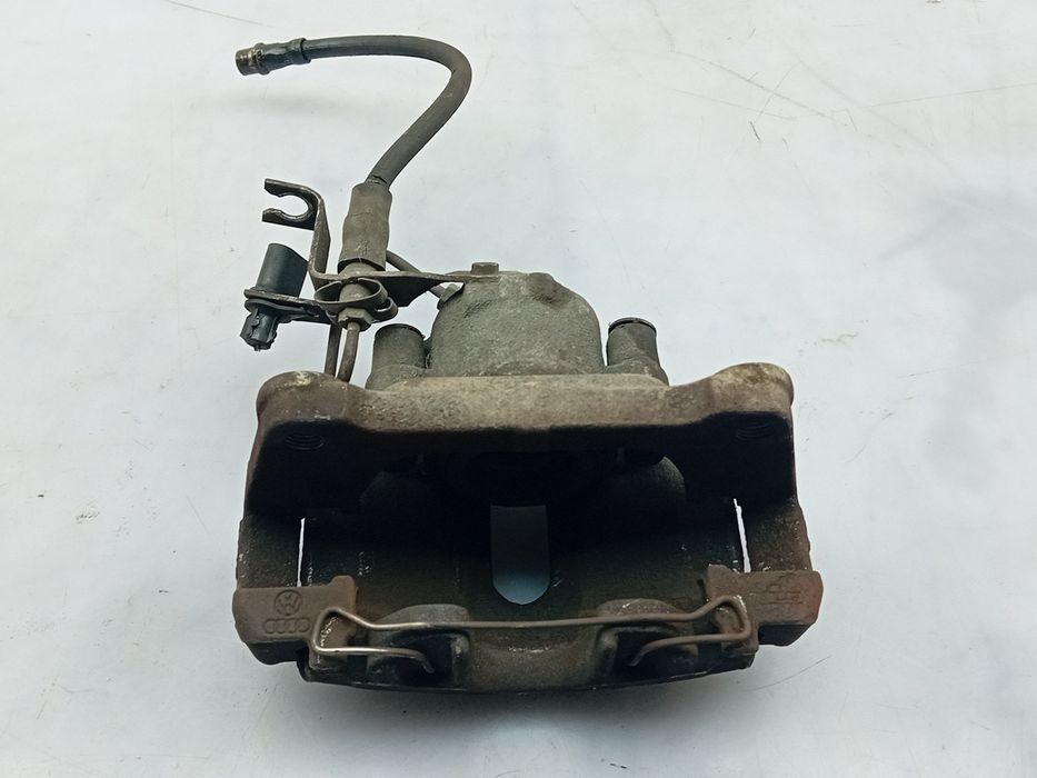 Pinça travão / maxila de travão frente direita AUDI A4 (8E2, B6)